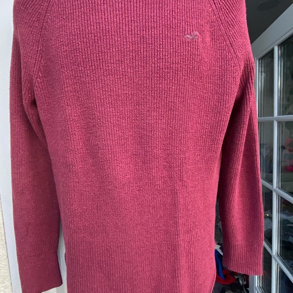 Hollister Cotton Sweater - Picture 6 of 10